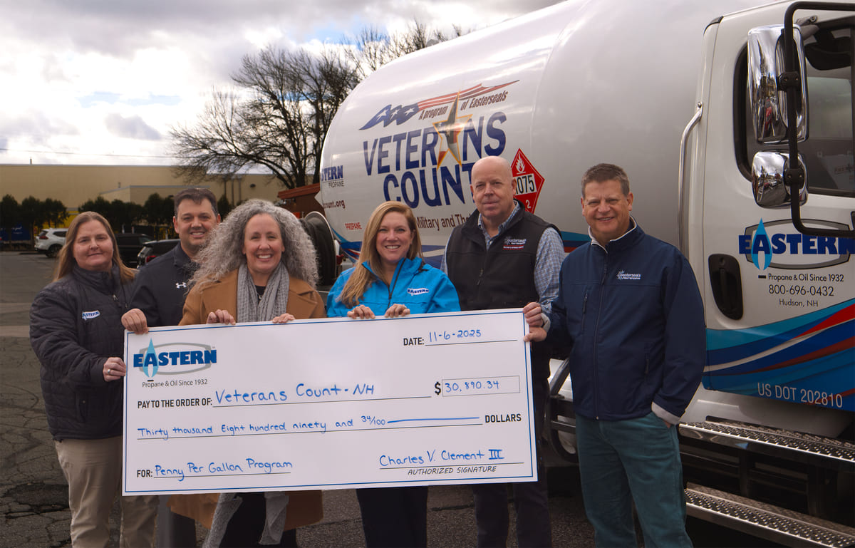 Eastern Propane & Oil Donates $30,890.34 to Easterseals NH’s Veterans Count. Pictured left to right: Stacy Evans, Hudson Delivery Manager, Eastern Propane & Oil; Tom Clark, Hudson Operations Manager, Eastern Propane & Oil; Pamela Hawkes, Chief Development Officer, Easterseals NH; Whitney Cloutier, Brand & Marketing Manager, Eastern Propane & Oil; Allen Aldenberg, Chief Military & Veterans Services Officer, Easterseals NH; Jamie Staton, Major Gifts Officer, Easterseals NH.